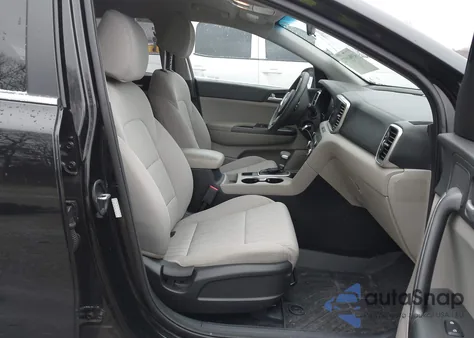 2021 Kia Sportage Lx z USA, uszkodzony, nr VIN KNDPMCAC5M7902198